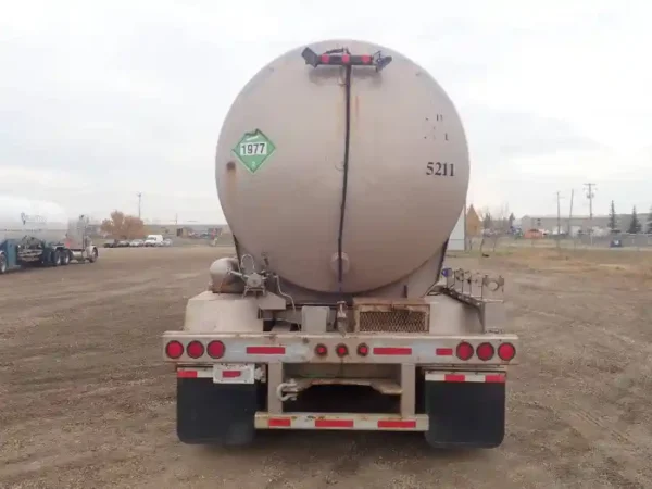 660k Doepker NRF 11000 N2 Pumping Trailer 5211