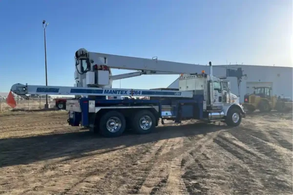 Manitex 28102S 28 ton Straight Boom
