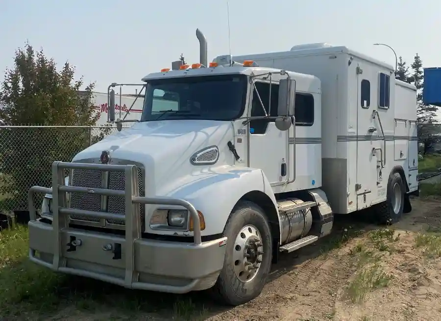 Slickline Unit W-008