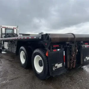 WESTERN STAR 385in BED TRUCK